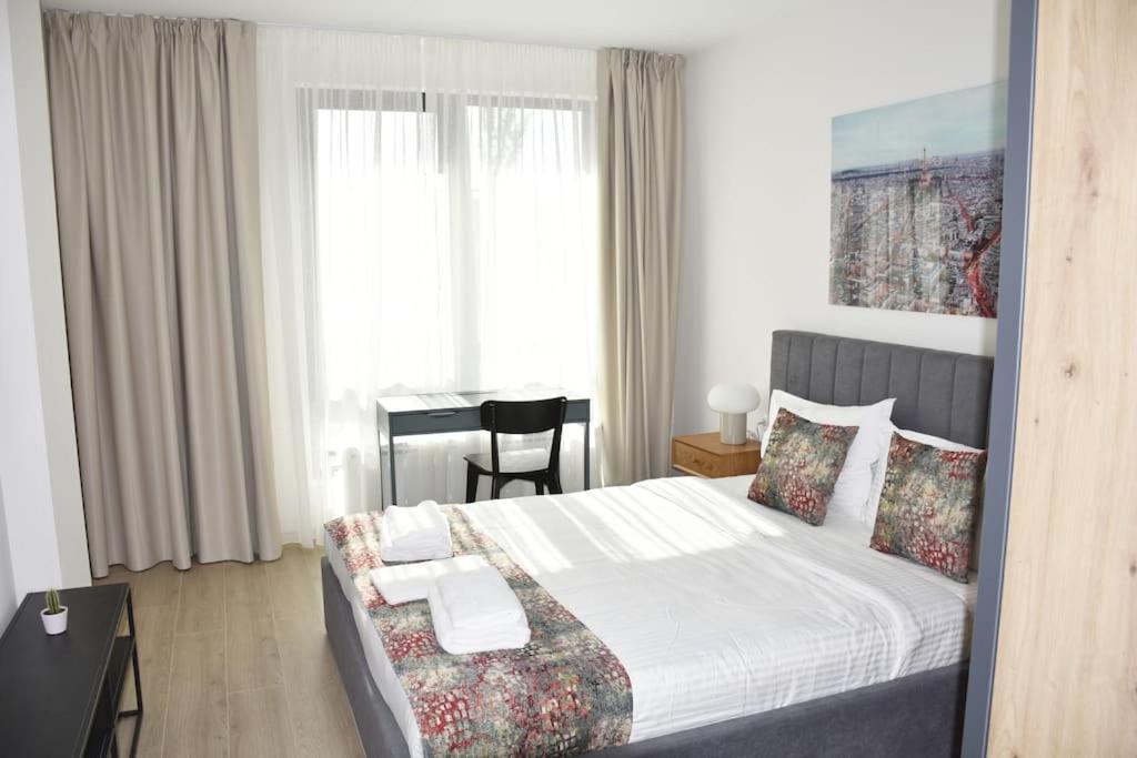Tokiyo: A Lovely City Center 2 Bedrooms Apartment With Private Parking Sofia Ngoại thất bức ảnh